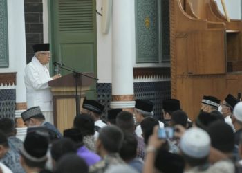 Wapres Ajak Jamaah Tarawih Masjid Raya Baiturrahman Raih Ketaqwaan Lewat Puasa