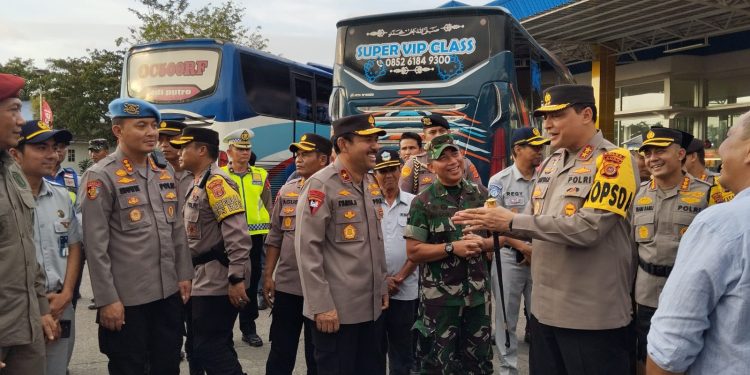 Kapolda Aceh Cek Kesiapan Armada Mudik Lebaran