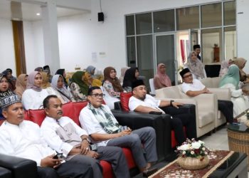Pj Bupati Aceh Besar Hadiri Penutupan Pelatihan Pengrajin Songket dan Anyaman