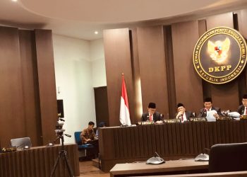 Terbukti Terima Suap, Ketua dan Anggota KIP Nagan Raya Dipecat