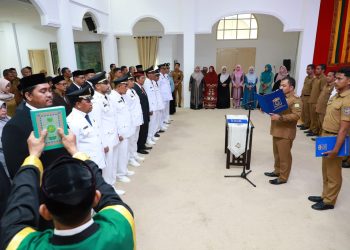 Pj. Bupati Aceh Besar Lantik 72 Pejabat struktural