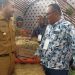 Wagub Sumbar Tertarik dengan Mesin Press Jerami Portabel di stand Aceh