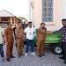 Pj Bupati Aceh Besar Serahkan Motor Viar untuk Gampong Lubok Batee
