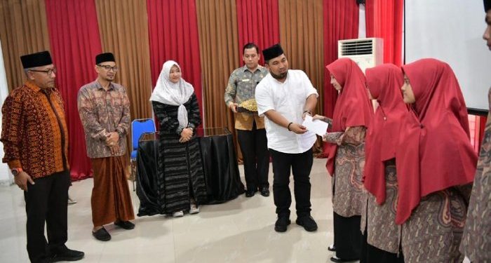 Pj Bupati Muhammad Iswanto Apresiasi Santri Aceh Besar Ikut Lambungkan Aceh ke Posisi 5 MQK Nasional