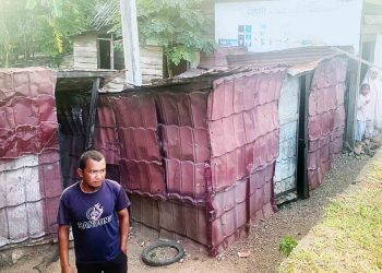 Satu Keluarga Asal Gampong Lambaro Bertahan Hidup di Rumah Tak Layak Huni dan Membutuhkan Bantuan Pemerintah