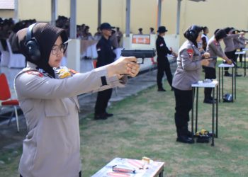 Polda Aceh Gelar Kejuaraan Menembak Ibu Asuh Polwan Polda Aceh Cup 2023 Digelar