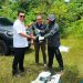 Warga Pidie Serahkan Dua Pucuk Senjata M-16 Sisa Konplik Ke Polisi