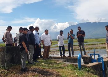 Pj Bupati Aceh Besar Resmikan Sumur Bor di Gampong Lamteugoh