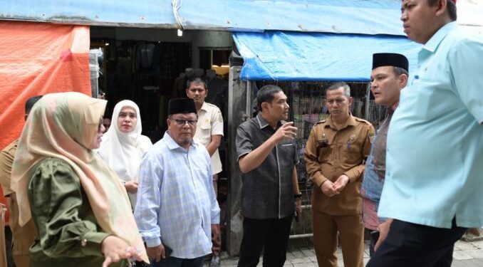 Tim Pansus DPRK Banda Aceh Tinjau Pasar Aceh Shopping Center