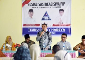 Isnaini Husda Sosialisasi Beasiswa PIP di SMP 8 Banda Aceh