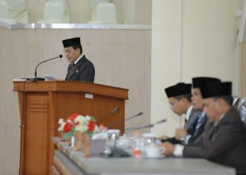 DPRK Banda Aceh Gelar Paripurna Penyampaian dan Penyerahan R-KUA PPAS TA 2023
