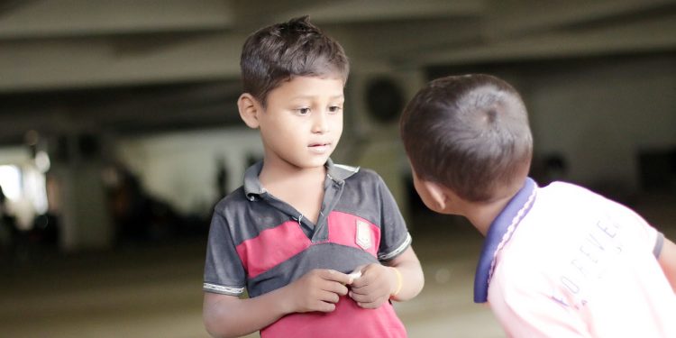 Foto Anak-Anak Pengungsi Rohingya di Gedung BMA