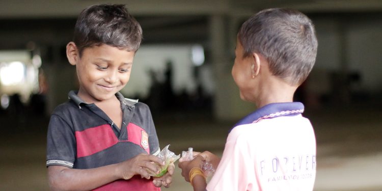 Foto Anak-Anak Pengungsi Rohingya di Gedung BMA