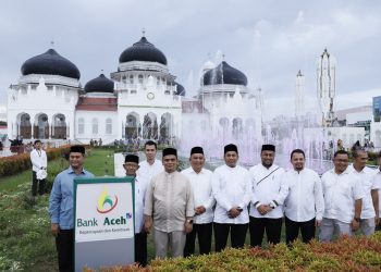 Tingkatkan kenyamanan dan Keindahan Mesjid Raya Baiturrahman, Bank Aceh Resmikan Air Mancur dan Taman Penyejuk Hati Mesjid Raya Baiturrahman