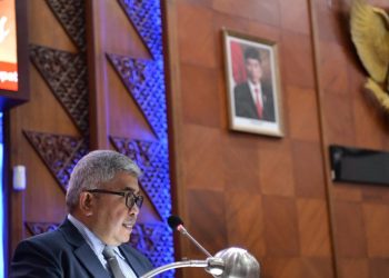 Sekda Sampaikan Jawaban atas Pendapat Banggar DPR Aceh Terkait Qanun APBA 2024