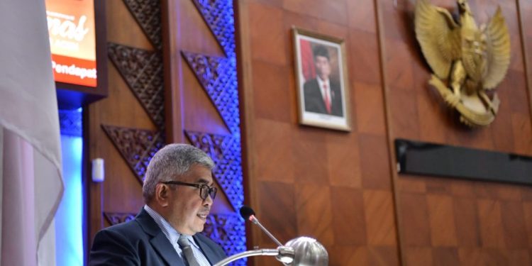 Sekda Sampaikan Jawaban atas Pendapat Banggar DPR Aceh Terkait Qanun APBA 2024