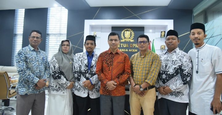 Terima Audiensi PGRI, Ketua DPRK: Guru, Tulang Punggung Pembangunan SDM
