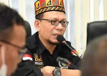 Tegas! Dewan Minta Pemko Banda Aceh Segera Menertibkan Kabel Semrawut