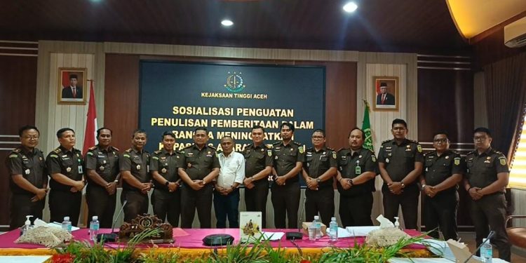 Kasi Intel se Aceh Berkomitmen Rawat Public Trust Kejaksaan