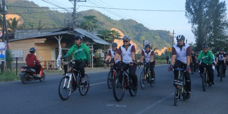 Kapolda Aceh dan Pangdam IM Kampanyekan Keselamatan Berlalu Lintas pada Fun Bike Sinergisitas