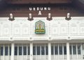 Gaji Belum Dibayar, Belasan Ribu Tenaga Kontrak Pemerintah Aceh Tak Bisa Merayakan Meugang