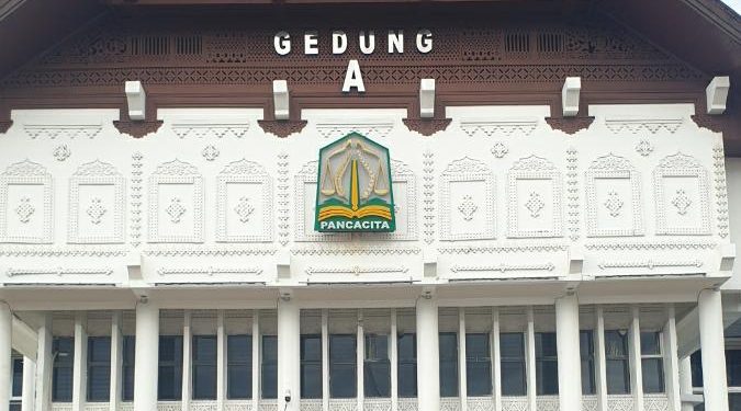 Gaji Belum Dibayar, Belasan Ribu Tenaga Kontrak Pemerintah Aceh Tak Bisa Merayakan Meugang