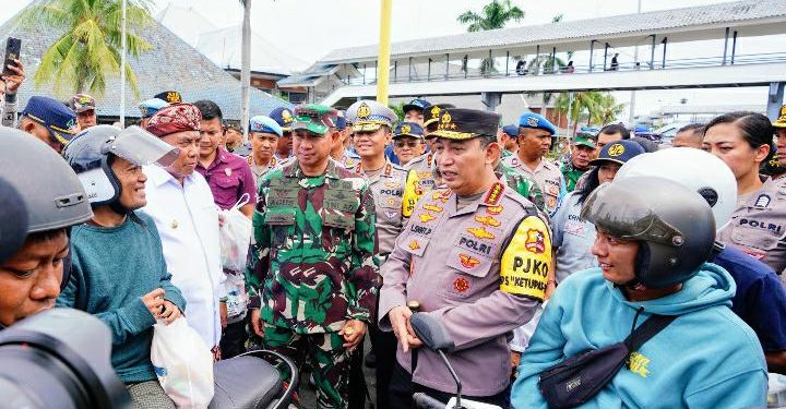 Kapolri Tegaskan TNI-Polri Komitmen Beri Rasa Aman ke Warga yang Mudik
