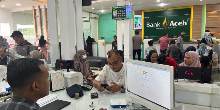 Kegiatan Operasional Terbatas Bank Aceh Berjalan Baik