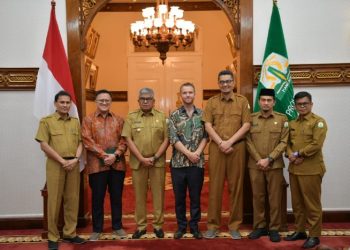 Bustami Ajak Inggris Berinvestasi di Aceh