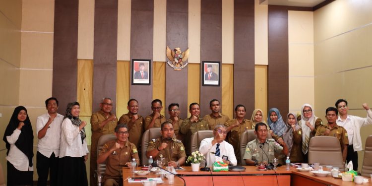 Pj Bupati Aceh Besar Buka Sosialisasi Manajemen Risiko Pembangunan Nasional