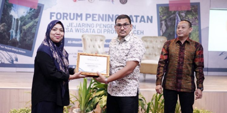 Disbudpar Apresiasi Pelaksanaan Forum Peningkatan Jejaring Pengelola Desa Wisata Di Aceh