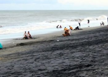 Pantai Syiah Kuala Sebagai Destinasi Wisata Religi Di Banda Aceh