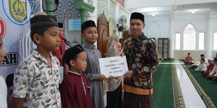 Ketua DPRK Tutup Kegiatan Anak Mulia Subuh Berjamaah