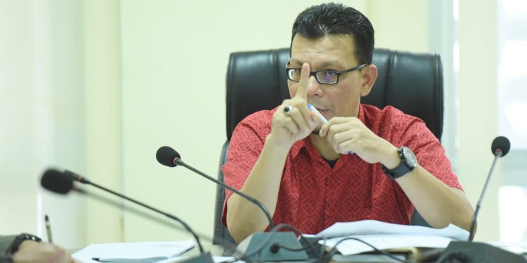 Dewan Desak Disdikbud Wajibkan Mapel Bahasa Aceh untuk Jenjang SD dan SMP