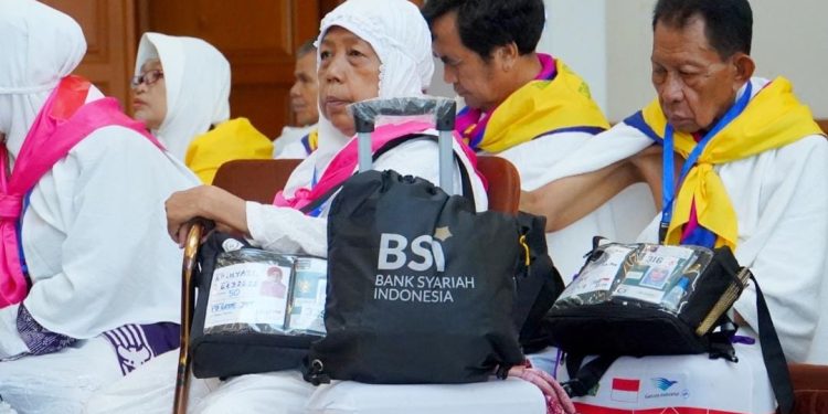 BSI Siapkan 200 Kursi Roda di Tanah Suci Untuk Layani Jamaah Haji Lansia
