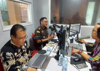 Kejati Aceh Gelar Penyuluhan Hukum Tentang UU ITE di Radio Nikoya FM