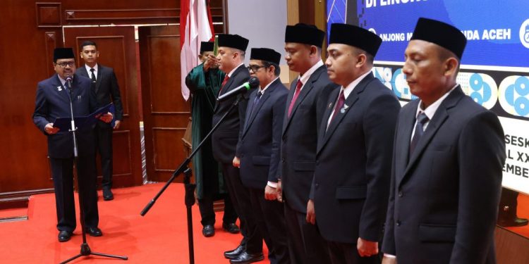 Lantik Pejabat Esselon II, Pj Sekda Aceh Ingatkan Percepatan Realisasi APBA