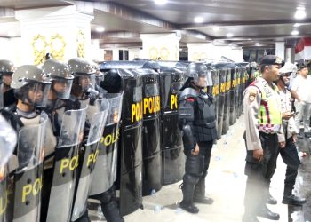 Polda Aceh Amankan Unjuk Rasa secara Humanis dan Profesional