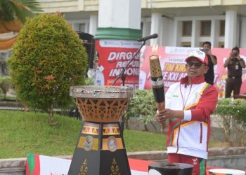 Tiba di Aceh Jaya, Api PON XXI Disambut Bupati, Forkopimda dan Masyarakat