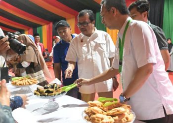 Pj Sekda Aceh Pantau Simulasi Penyambutan Tamu PON, Dipimpin Langsung Asisten III