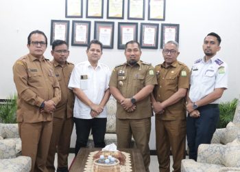 Pj Bupati Iswanto Terima Silaturahmi dan Audiensi Plt Kepala Kantor Pertanahan Aceh Besar