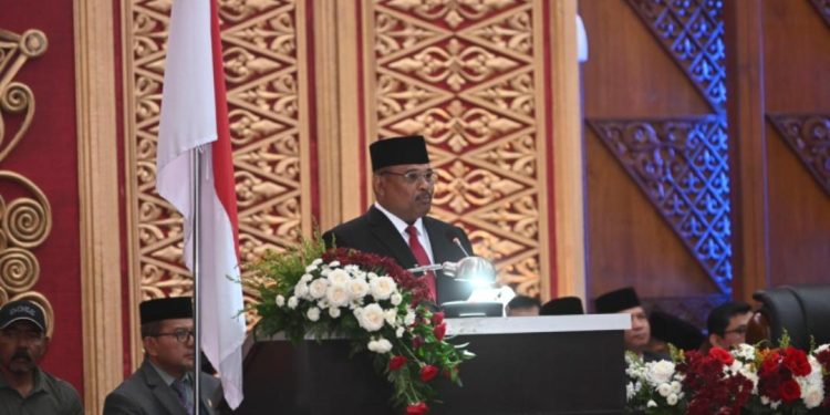 Pj Gubernur Safrizal Hadiri Pelantikan Anggota DPR Aceh Periode 2024-2029, Sampaikan Terima Kasih Kepada Dewan Periode Lalu