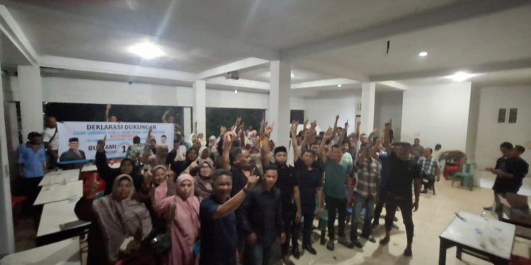 Relawan Rumah Kita Bersama (RKB) Kecamatan Kuta Baro Gelar Deklarasi Mendukung Bustami Hamzah-Syech Fadhil Rahmi