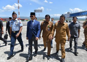Plt Sekda Sambut Menlu Sugiono di Bandara: Selamat Datang di Kampung Halaman
