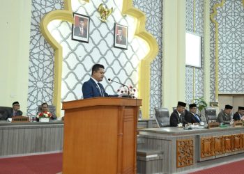 Daniel Abdul Wahab Sampaikan Laporan Banggar terhadap RKUA-PPAS Tahun Anggaran 2025