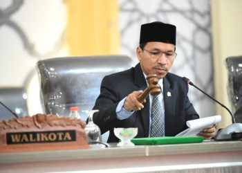 DPRK Gelar Paripurna Penyampaian Pandangan Akhir Fraksi terhadap Raqan Pertanggungjawaban APBK 2023