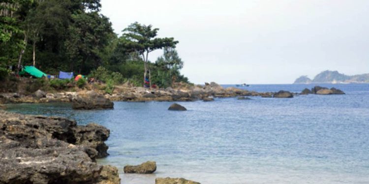 Menikmati Indahnya Pesona Wisata Ujong Pancu