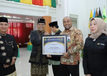 Bank Aceh Raih Penghargaan UIN Ar Raniry Awards