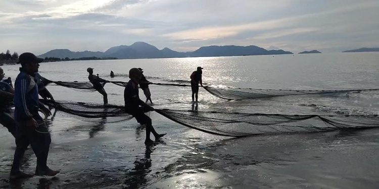 Pesona Sunset di Pantai Gampong Jawa-Banda Aceh