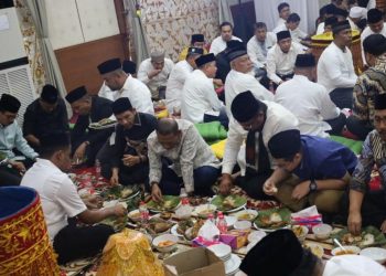 Maulid Nabi di BPPA, Pj Gubernur Safrizal Ajak Masyarakat Kompak Bersinegeri dalam Membantu Pemerintah